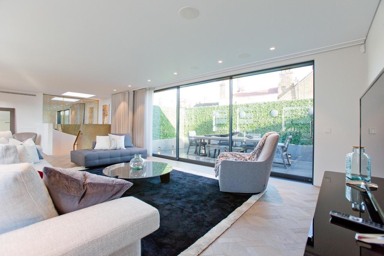شقة Luxury Royalty Mews لندن المظهر الخارجي الصورة